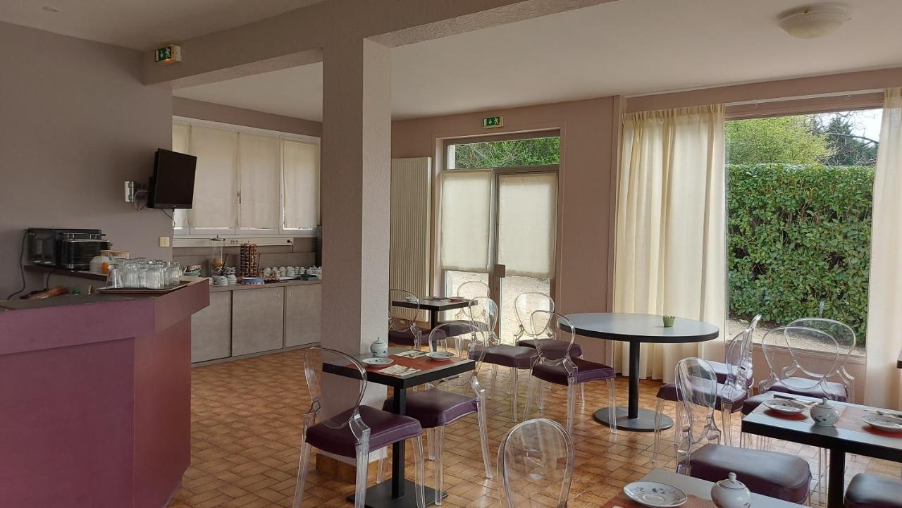 Hotel Brun Saint-Lattier Exterior photo